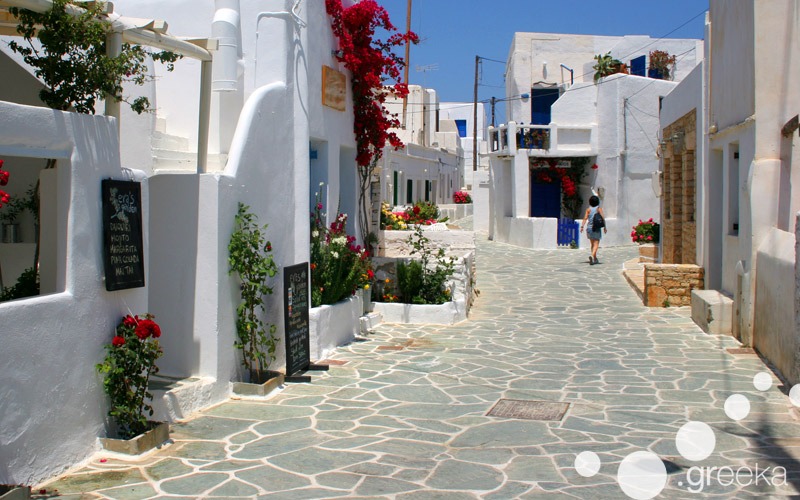 Must do things in Greece: walking around
