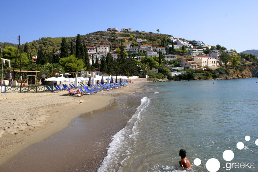 kanali-beach-poros-island-greece
