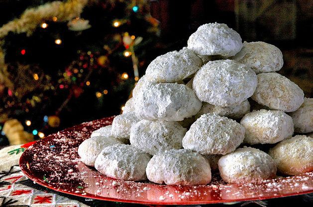 Kourabiedes and other Christmas sweets