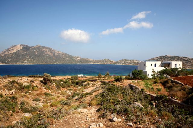 Amorgos Agios Pavlos beach: Photos, Map | Greeka