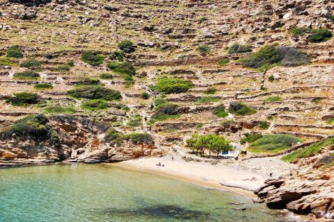 Kalamos beach is isolated and tranquil.