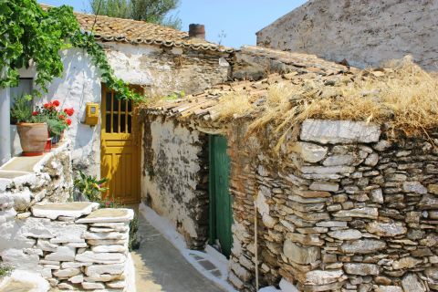 Stone-built houses in Driopida.