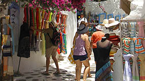 Shopping alleys of Chora