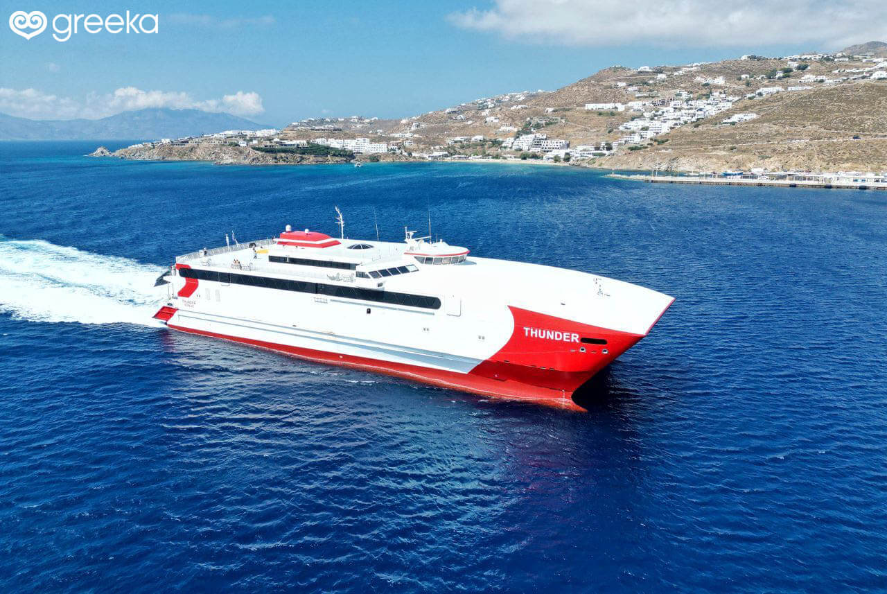 High Speed Ferry Thunder arriving at Tourlos, the New Port of Mykonos