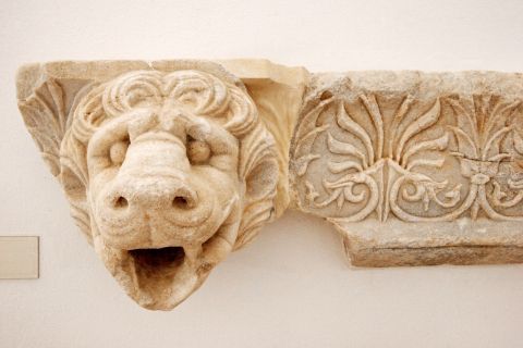 A lion's head. Exhibit of the Archaeological Museum of Paros.