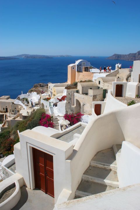Whitewashed buildings in Oia.