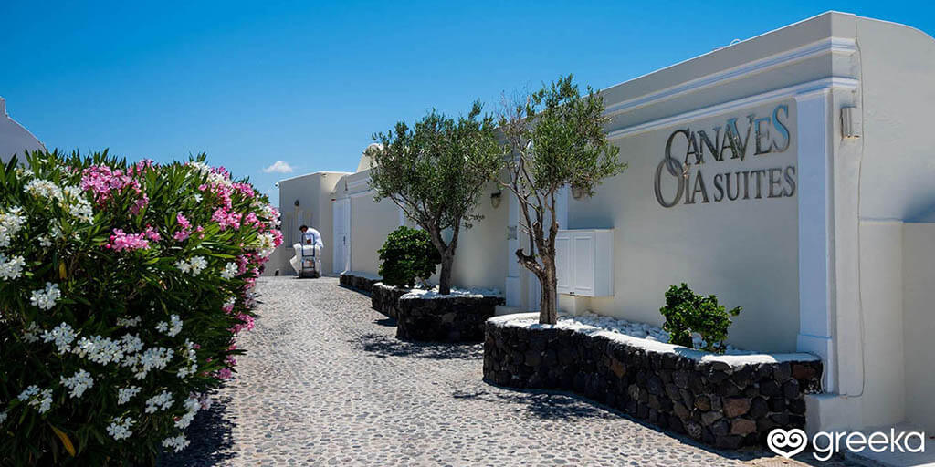 Canaves Oia suites & Spa