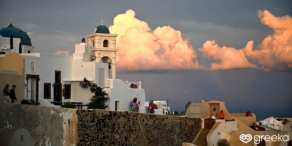 Photography tour in Oia, a unique experience at the most instagramic posts