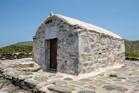 Agios Georgios chapel.