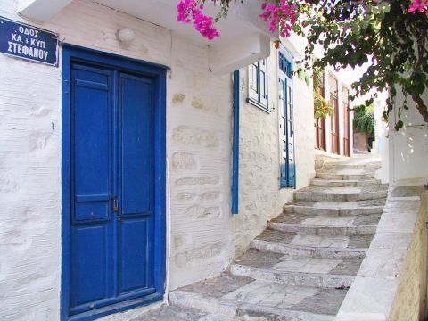 Cycladic houses of Ano Syros.