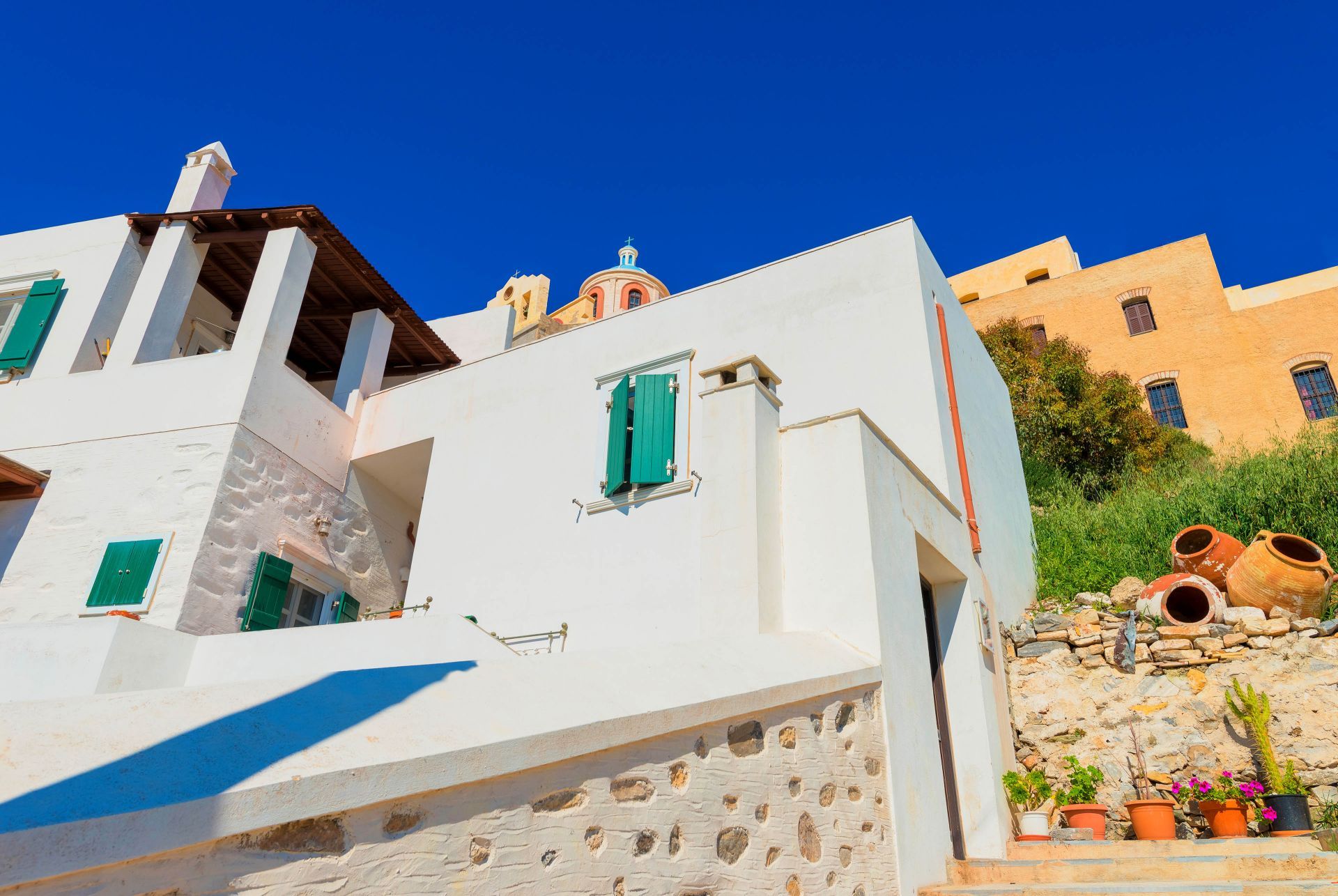 Hotels in the neighbourhood of Ano Syros in Ermoupolis