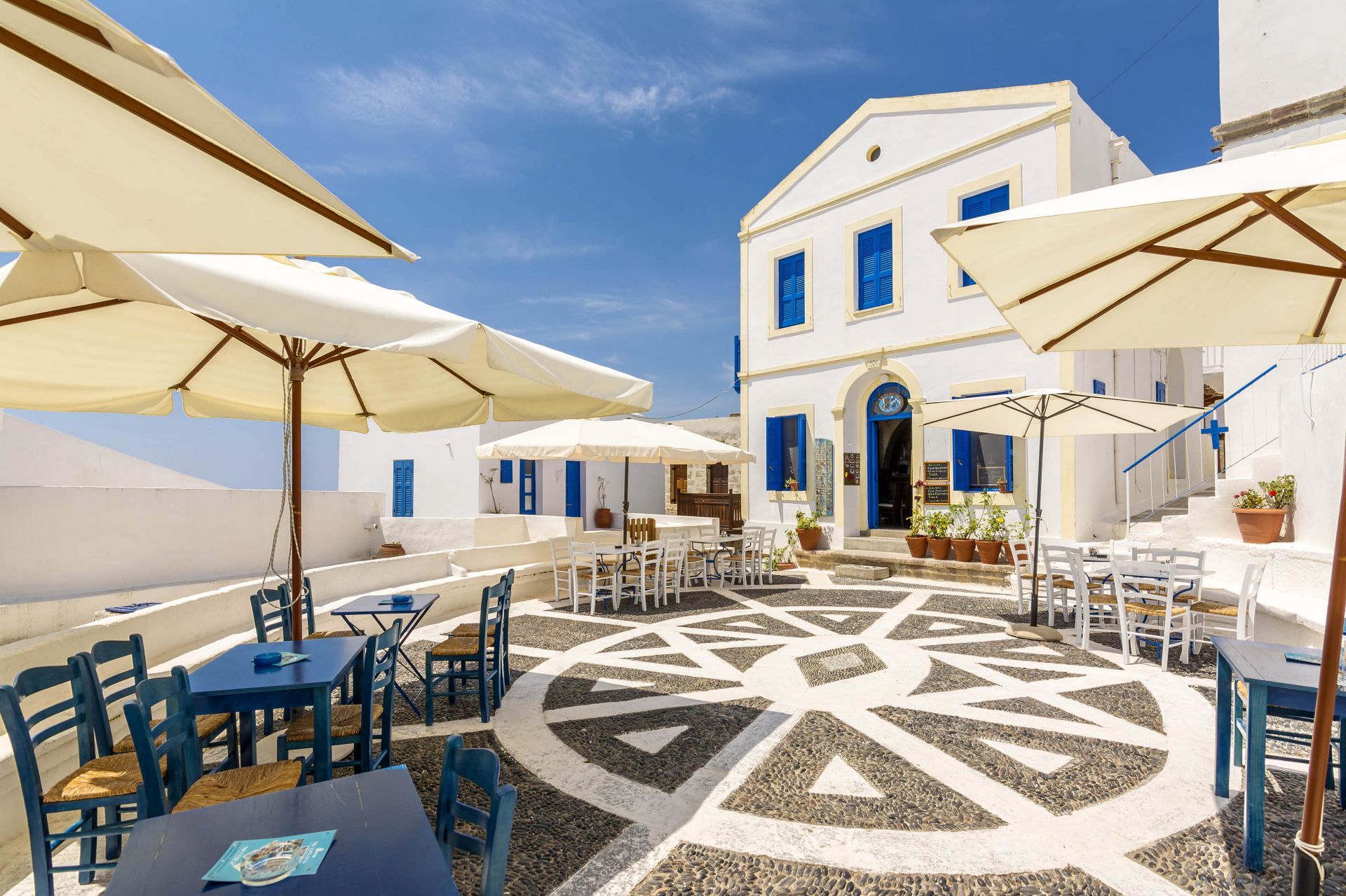 Eat and drink in Nisyros
