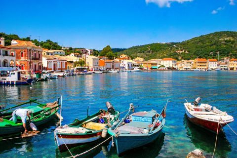 Paxi Greece: Travel Guide 2024 | Greeka