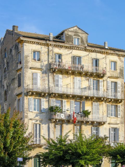 An old building in Corfu Town.