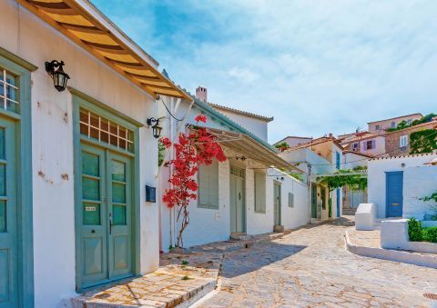 A picturesque neighborhood in Hydra