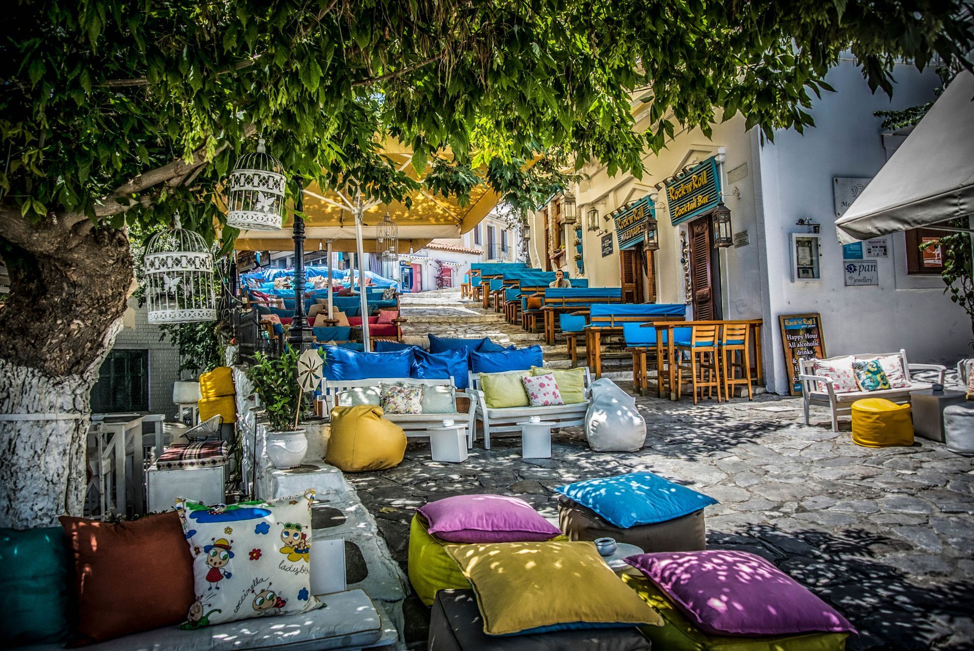 Cafes in Skiathos