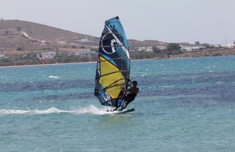Windsurfing courses In Paros 1