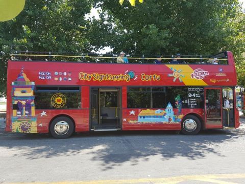 Hop on Hop off City Sightseeing Bus Tour 1