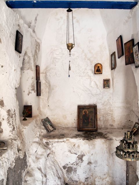Agios Sozon chapel: Icons inside the chapel
