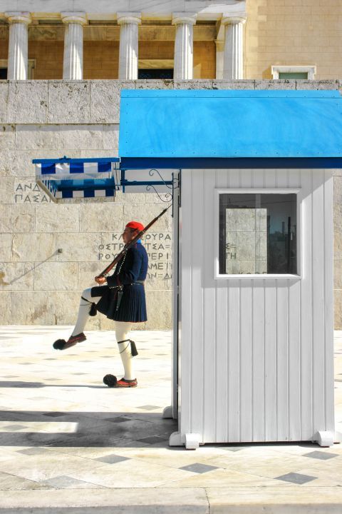 Changing of the guard: Guard at the Tomb of the unknown soldier at Syntagma