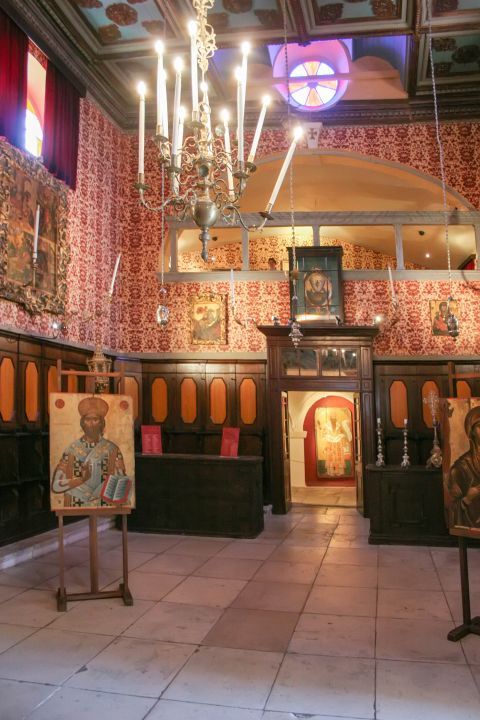 Byzantine Museum: The museums hosts a rich collection of Byzantine and post-Byzantine icons and relics