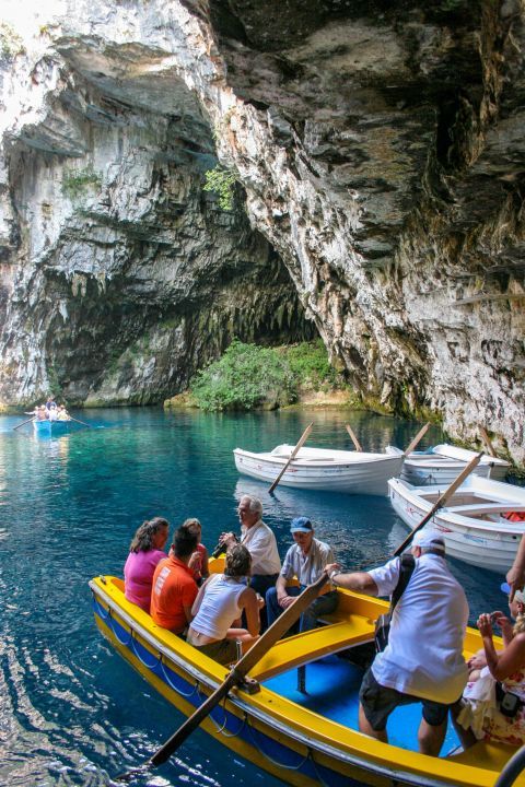 Melissani Cave: Popular spot for visitors
