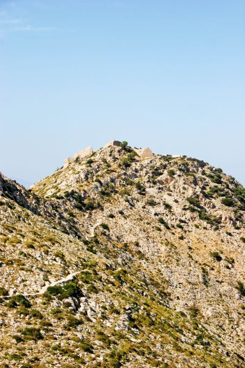 Venetian Castle: The area in which the Venetian Castle of Ios used to stand is now completely isolated