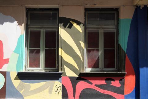 Street Art & Murals: Colorful facade in Exarxeia 