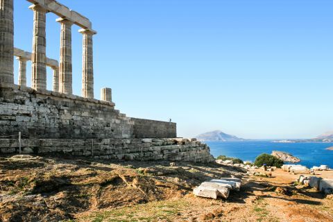 Sounio Poseidon temple: The Temple of Poseidon offers beautiful seaview