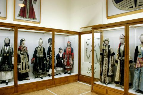 Historical Museum: Traditional costumes