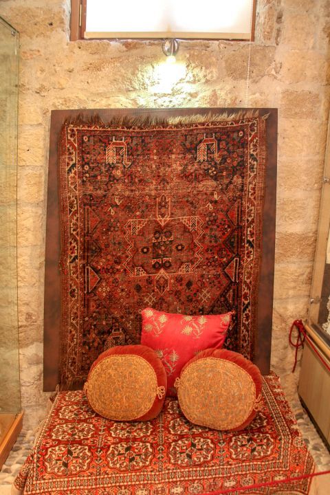 Jewish Museum: Carpets and cushions.