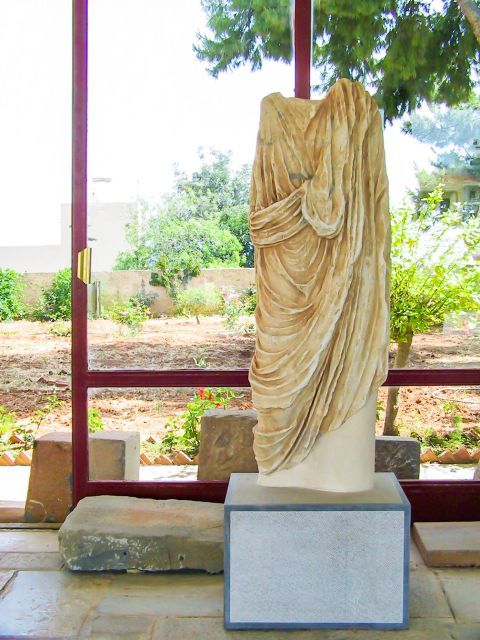 Archaeological Museum: The Museum was established in 1970,