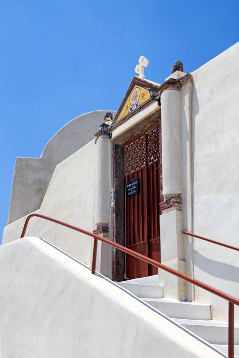 Agios Nikolaos Monastery: The entrance of Agios Nikolaos Monastery