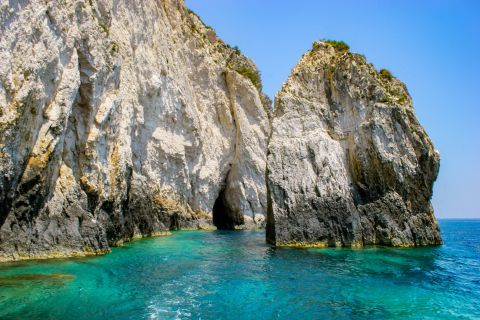 Blue Caves: Turquoise waters and