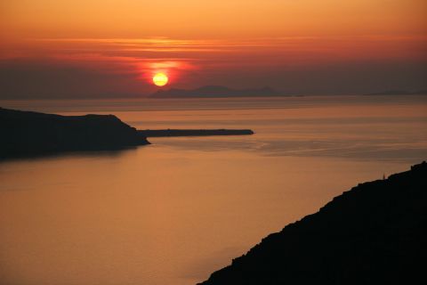 Sunset: The stunning sunset of Santorini