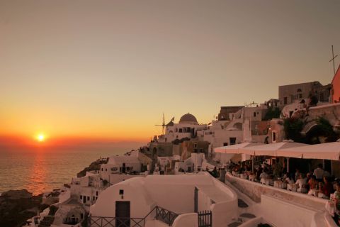 Sunset: Santorini's sunset is popular to the island's visitors