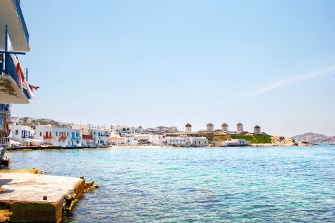 Little Venice: WHitewashed, Cycladic buildings, situated by the sea in Little Venice