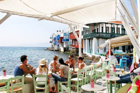 Little Venice: A local eatery in Little Venice with sea view