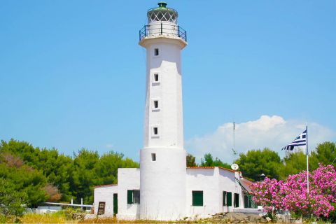 Lighthouse: It is built in the colonial style and is the only building along the beach of Possidi.