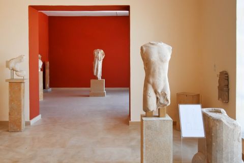 Archaeological Museum: Marble sculptures