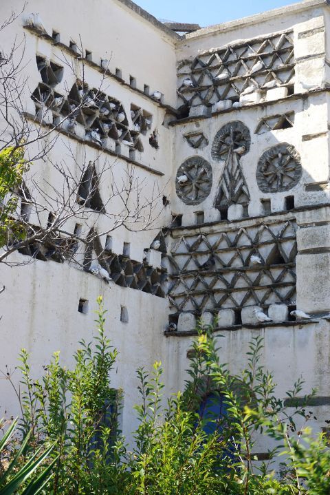 Dovecotes: Doves have their nests there