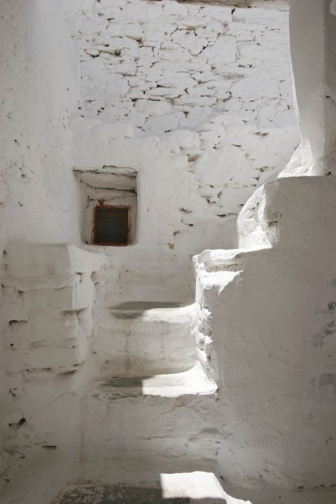 Monastery of Taxiarches: The whitewashed Monastery of Taxiarches