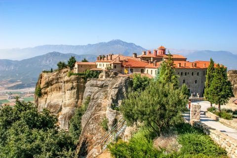 Monastery of Agios Stefanos: View of Agios Stefanos Monastery.