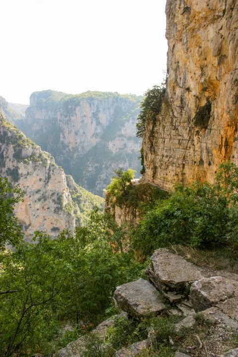 Vikos Gorge: A unique natural phenomenon.
