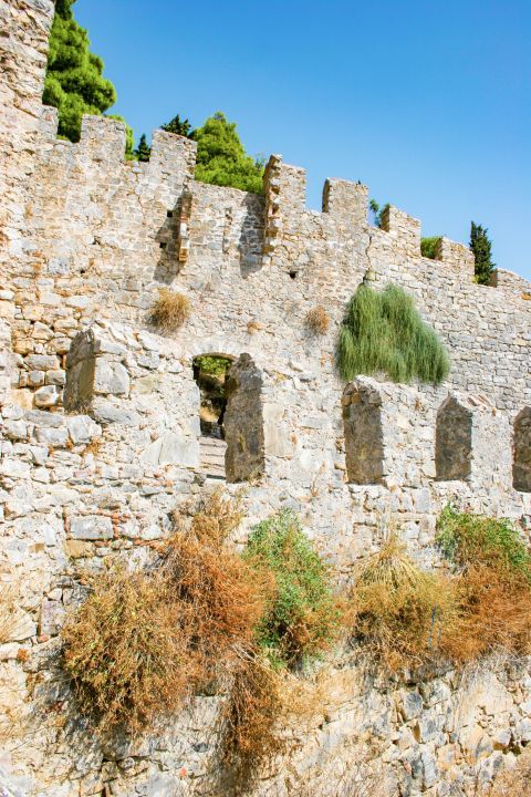 Venetian Castle: The Castle used to protect the people of Nafpaktos during wars and was unique for its five defensive walls