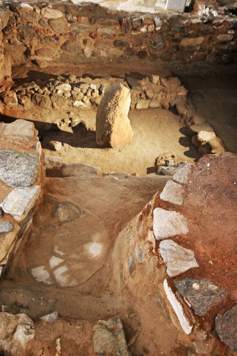 Naxos Ancient Town Museum: The archaeological site of Grotta