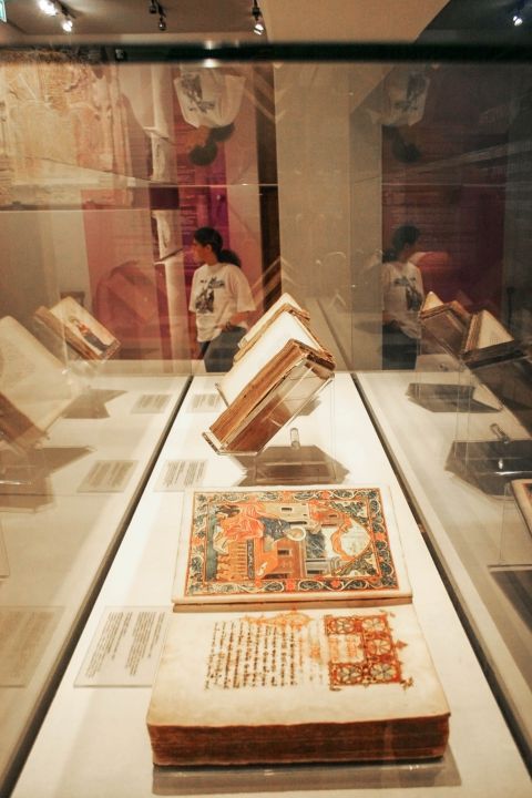 Archaeological Museum: Manuscripts.