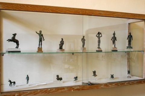 Archaeological Museum: Bronze figures.