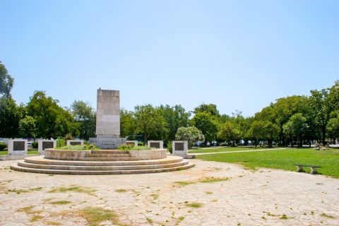 Spianada Square: The marble Enosis Monument symbolizes the 1864 union of the Ionian Islands with Continental Greece