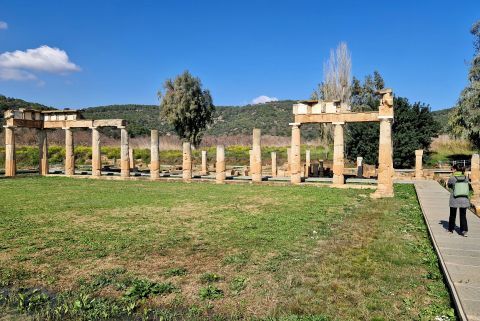 Artemis temple: The temple of Artemis in Vravrona